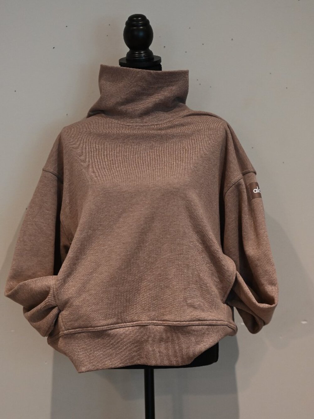 ALO Yoga Funnel Neck Oversized Sweatshirt Medium